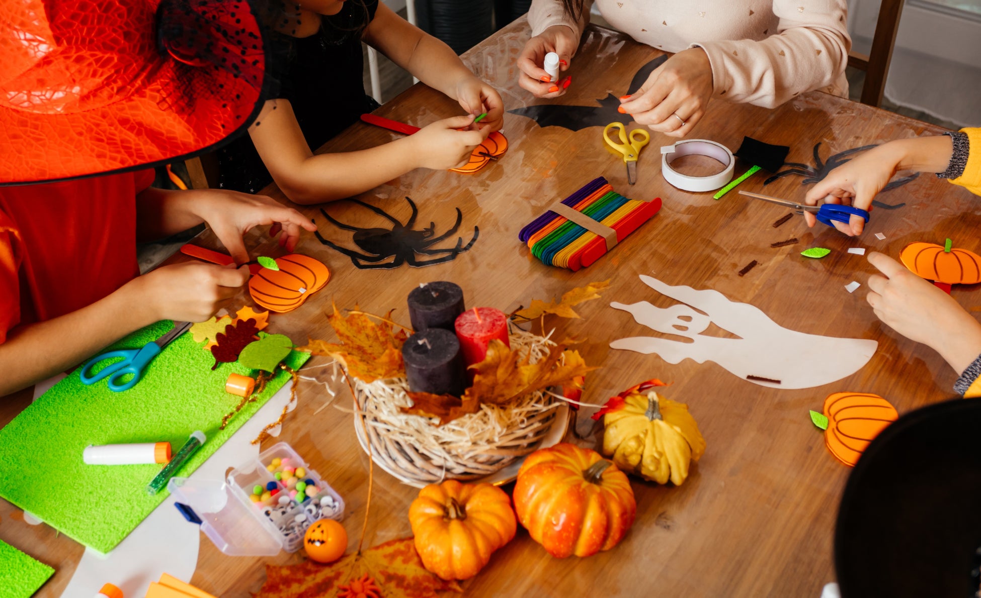 文化祭出し物2025 教室でできる出し物や盛り上がる企画15選！高校文化祭の面白い・簡単・珍しい・体験型アイデアまとめ