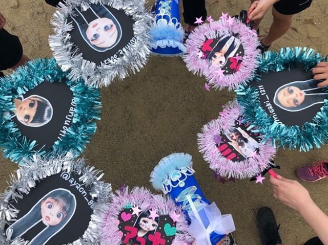 うちわ作成 コンサートやイベント用の応援うちわの作成テクニック