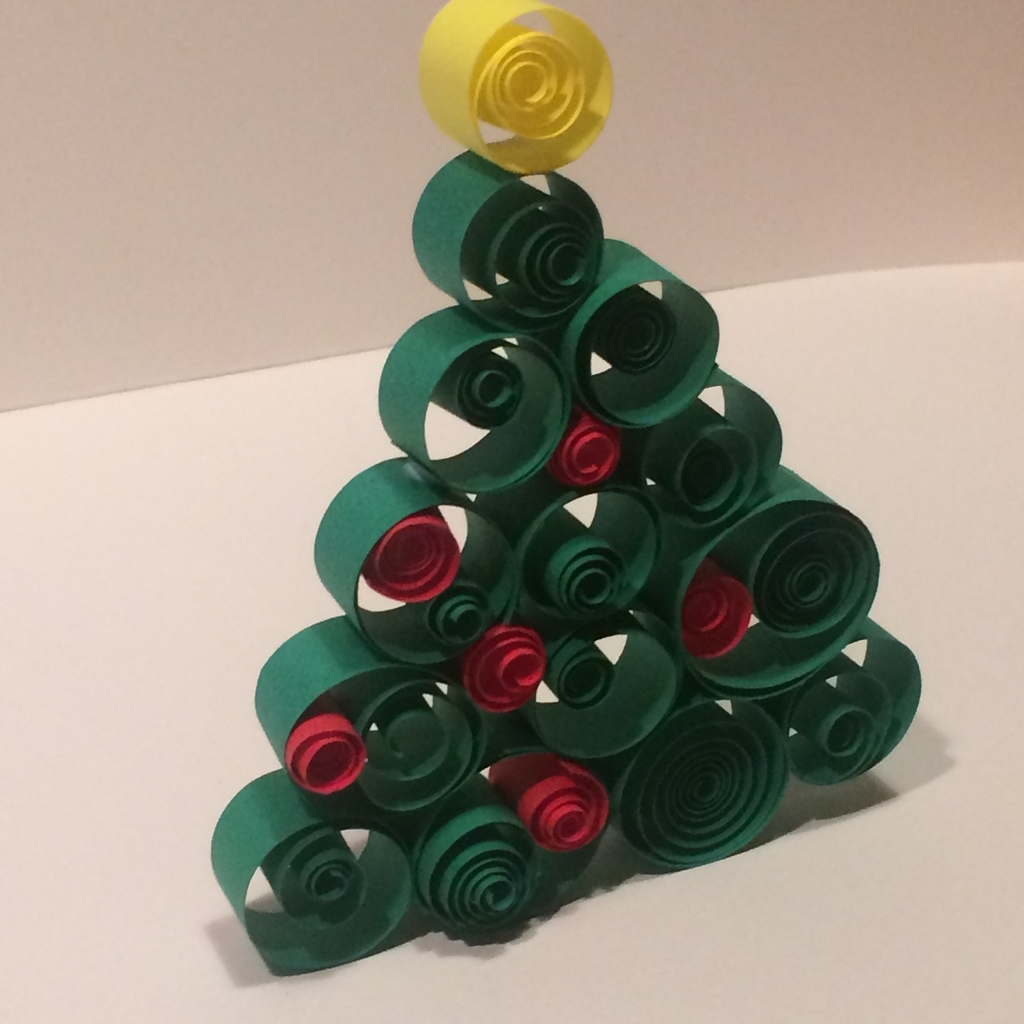 画用紙でクリスマスリース作りましょう！ : マトリョーシカな毎日