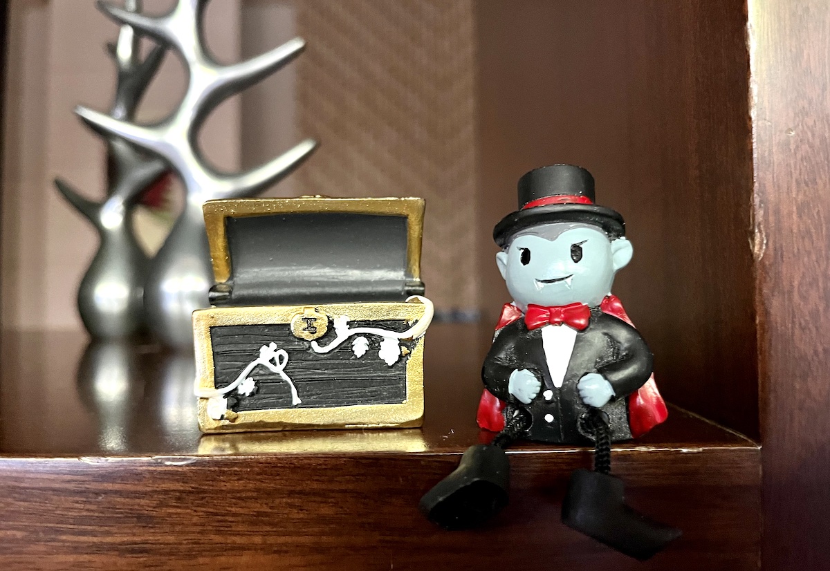 7 件の「ハロウィン飾り付け」や「ハロウィンディスプレイ」のアイデアを見つけましょうハロウィンの飾り付け、ハロウィン インテリア、ハロウィン 玄関など