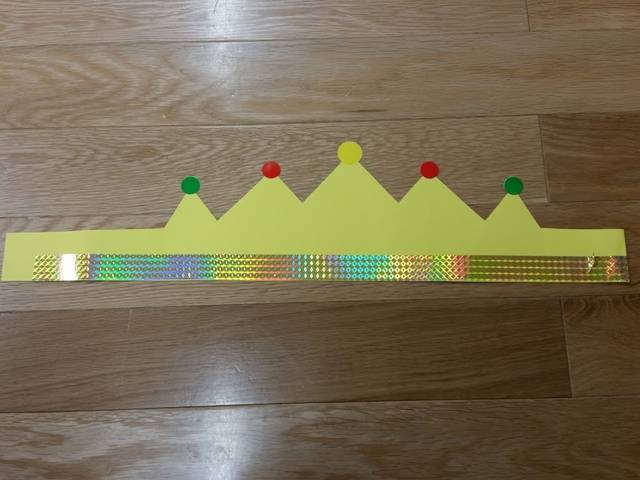 型紙あり 誕生日にオススメ！フェルト王冠の作り方 と、プレゼント企画のお知らせ - りんごの時間