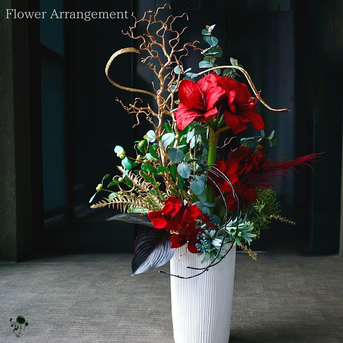 100均DIY クリスマスアレンジの作り方。ダイソー、セリアの造花を使った手作りフラワーアレンジメント。Christmas Flower Box