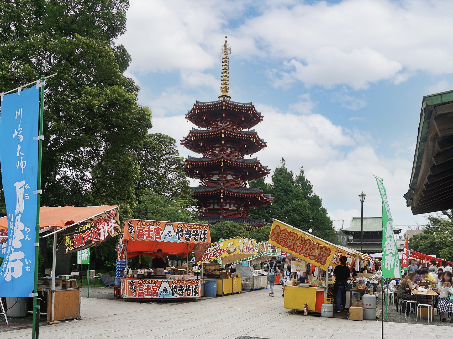 Yatai, Food Stalls at Kawasaki-daishi in Kanagawa, Japan - 日本 川崎大師 お祭り 屋台露店 の Stock フォトAdobe Stock