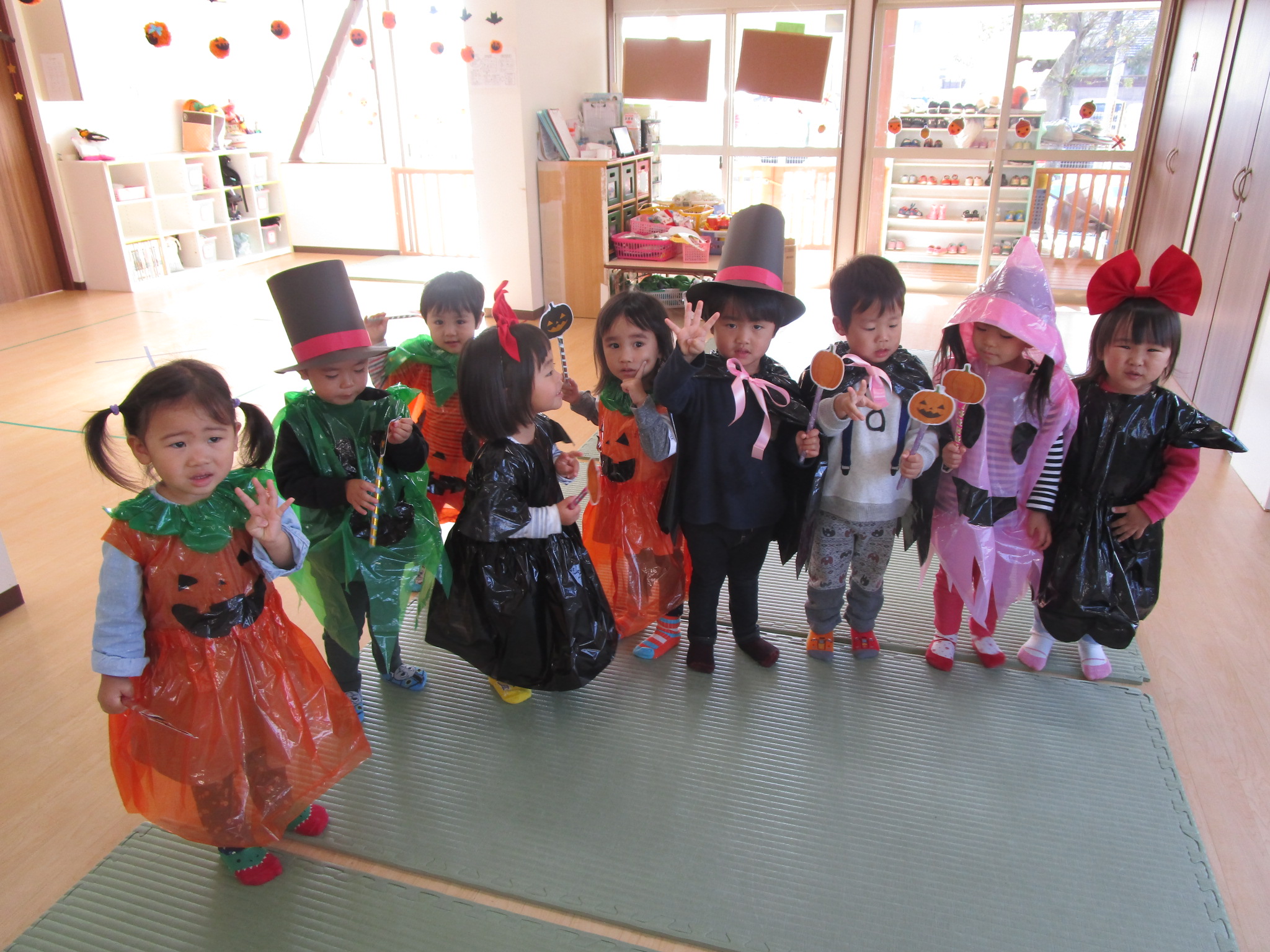 保育教材』9月 10月 ハロウィン 仮装 コスチューム オバケ 白 ホワイト 子供服 ｒｕｒｕ 遊佐 通販 14526864Creema クリーマ