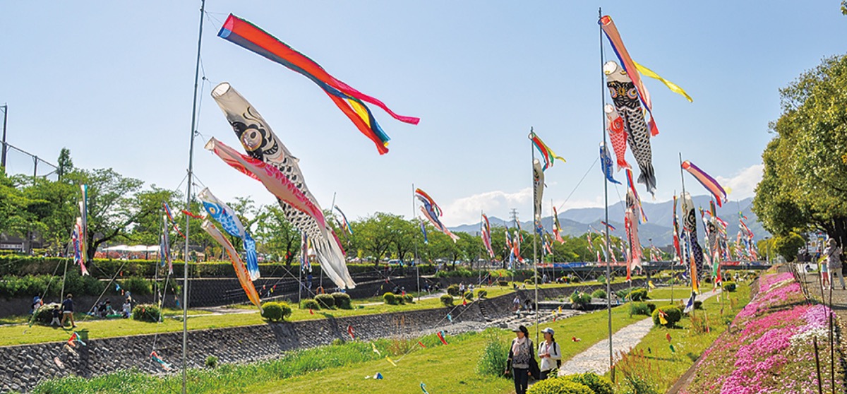春の引地川清掃with鯉のぼり 引地川親水公園＜神奈川県＞こいのぼりまつり 開催日時・アクセス・駐車場情報など全国ショッピングモール・商業施設検索サイト GO☆MALL