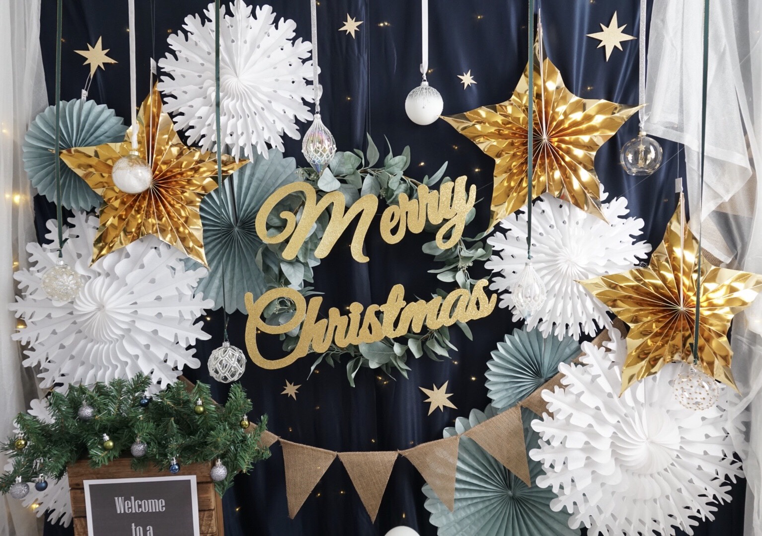 クリスマスフォトプロップスの手作り方法とアイディアクリスマスキャラクターの紙皿工作