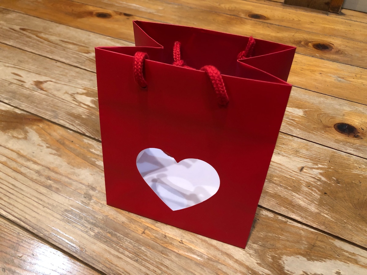 100均ダイソーのおすすめラッピンググッズ！簡単おしゃれなアレンジアイデアも紹介ワタシト