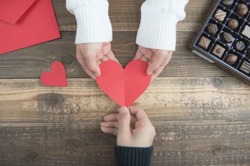 Happy Valentine's Day ~大切な人たちに感謝の気持ちを込めて~ レター・カード専門店 - G.C.PRESS ONLINESHOP