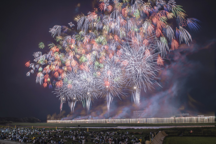 赤川花火大会2025│穴場＆駐車場情報