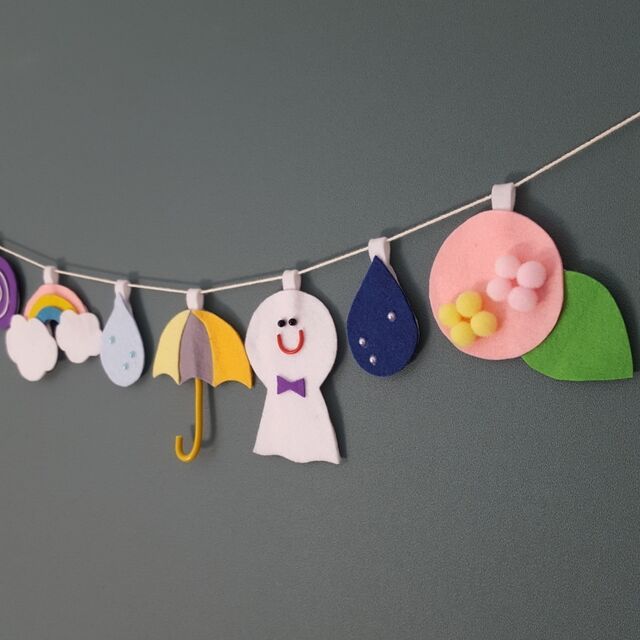 壁面飾り 保育 梅雨 5月 6月 手作り折り紙ハンドメイド 図書館 病院 掲示板などに 製作材料 老人ホームYahoo!フリマ 旧PayPayフリマ