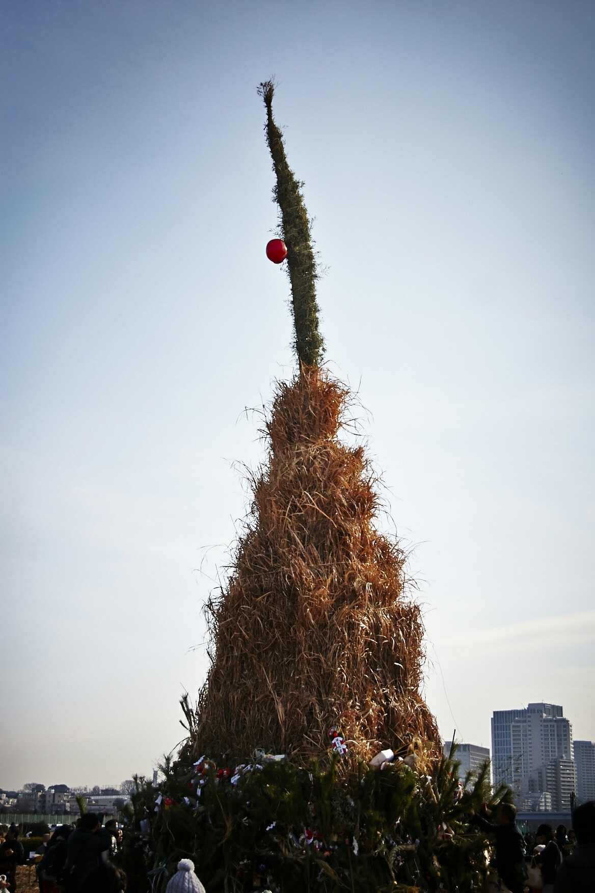2024年東京「どんど焼き」開催場所まとめ いつ？燃やしていいもの・いけないものは？TABIZINE～人生に旅心を～