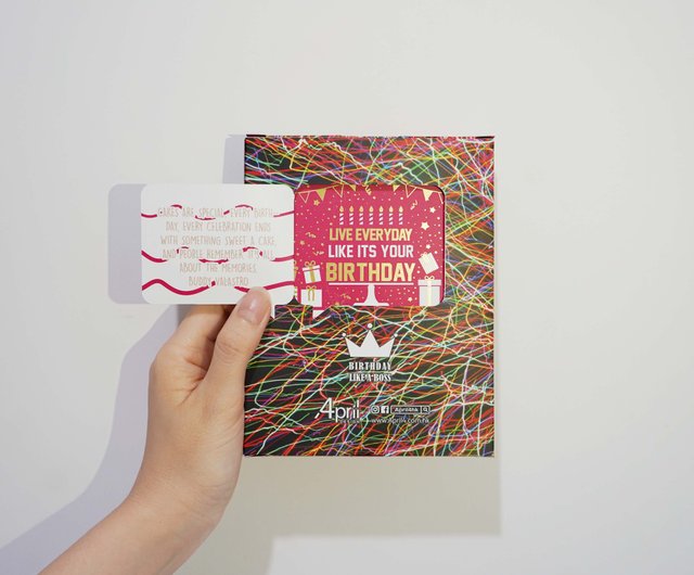 花火ハッピーバースデー! ポストカードZazzle.co.jp