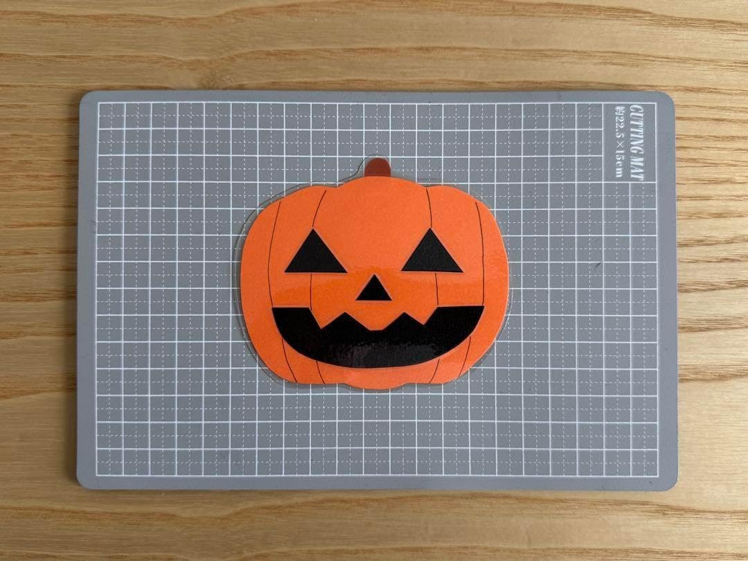 ハロウィンの壁面製作アイデア11選！子供と一緒に作れるものも 保育・おしゃれ・かわいい・折り紙・画用紙保育士くらぶ