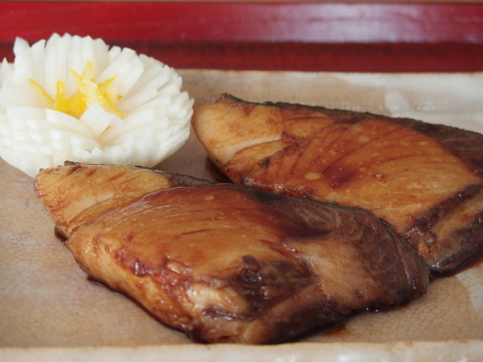 おせち料理の縁起物ぶり！ハレの日に選ばれるその理由とは？おせち料理ブログオージーフーズとっておきや