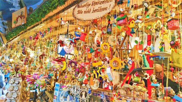 2,656 ニュルンベルク クリスマス Stock Photos, High-Res Pictures, and Images - GettyImages