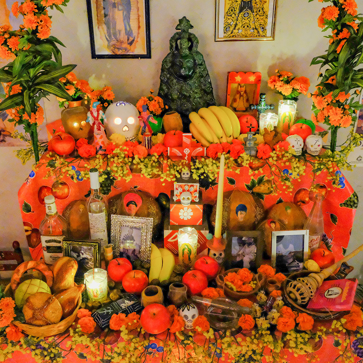 メキシコ・オアハカの「死者の日」いつか行ってみたい