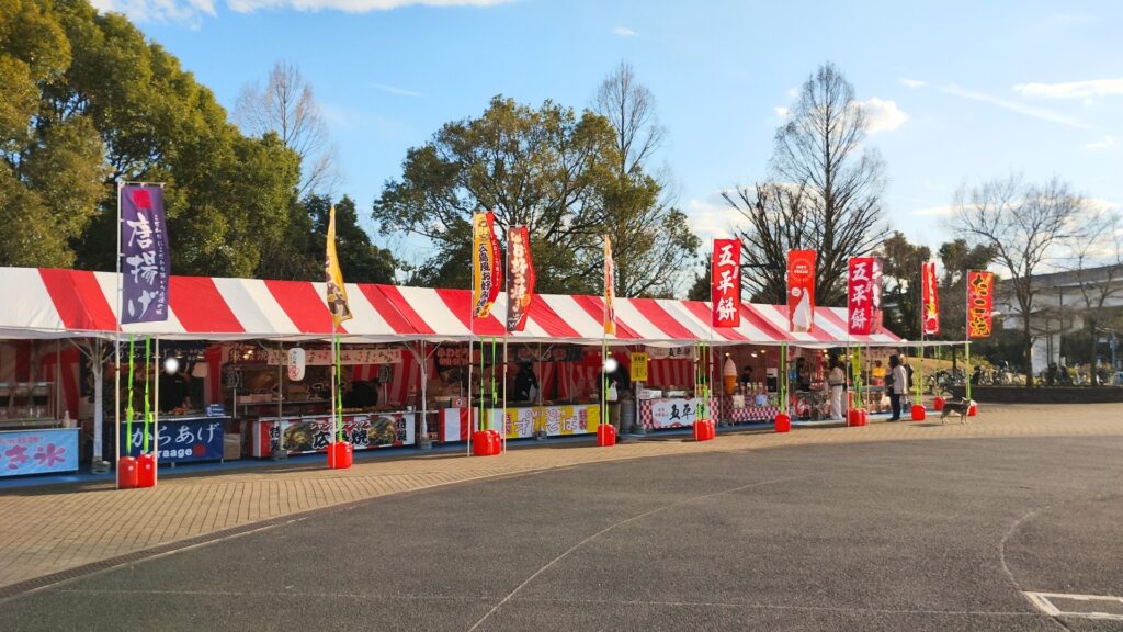 和歌山城桜まつり 屋台の時間や開花状況、お花見エリア3選を紹介