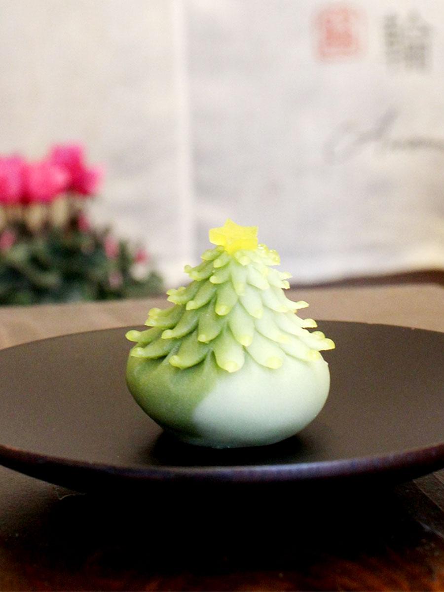 古都に息づくクリスマス ―キャロル・聖夜 末富京の和菓子探訪7瓜生通信