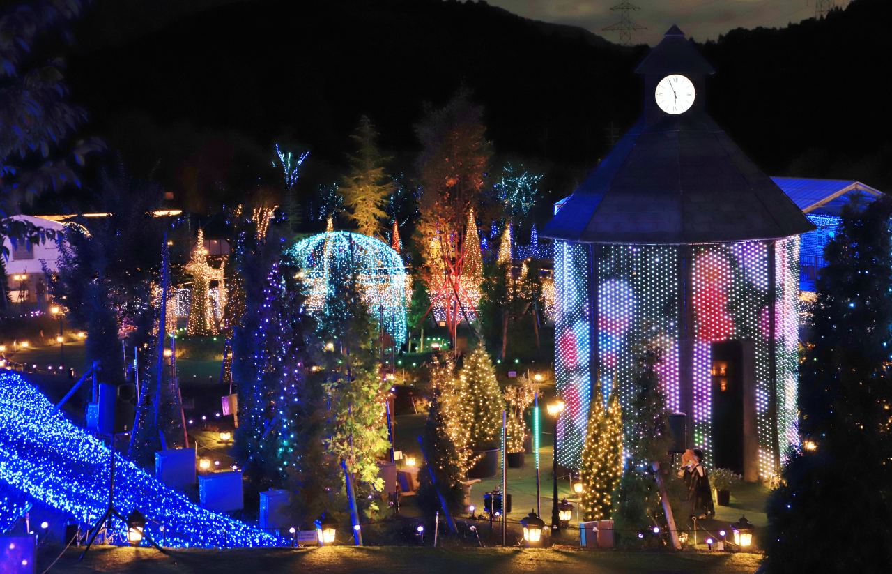 滋賀・長浜太閤温泉「ローザンベリー多和田」関西最大規模！初めてのイルミネーションイベント開催中 - おんせんニュース