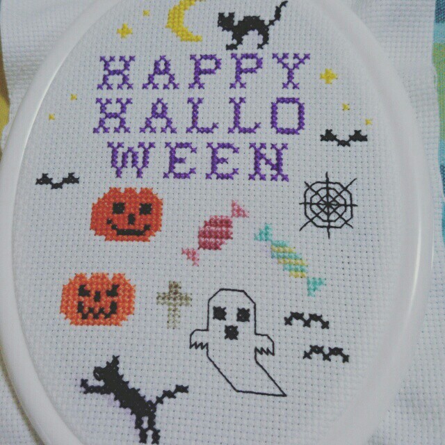 Pottery Barnハロウィン 刺繍デザイン ピロークッション