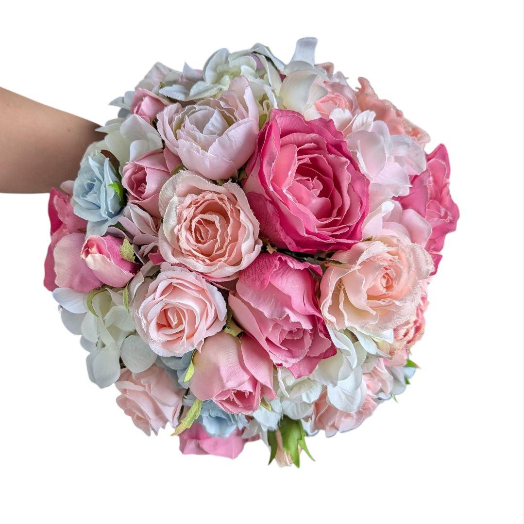 コリンヌ アーティフィシャルフラワーのフープリースブーケ インテリアに、ウェディングブーケとし