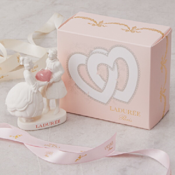 ウェディング：ラデュレがメゾンの世界観を描いたウエディングパーティーをプロデュース！Vogue Japan