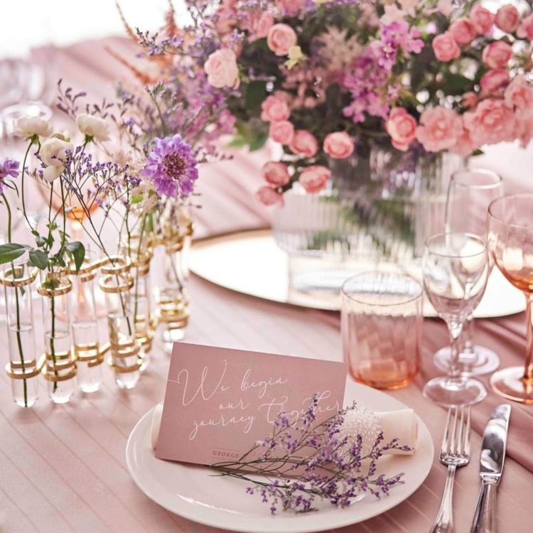 京王プラザホテル 「桜」をテーマにしたテーブルコーディネートが評判の 「ＳＡＫＵＲＡ ＷＥＤＤＩＮＧ ＰＬＡＮ」を刷新！株式会社京王プラザホテル