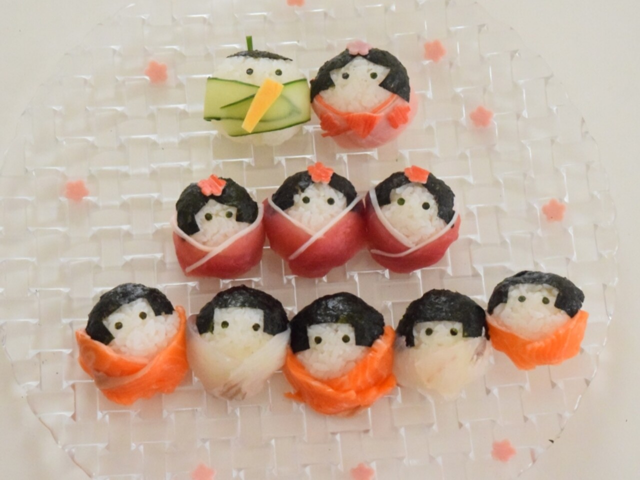 子供もたべれる！ひな祭り手まり寿司