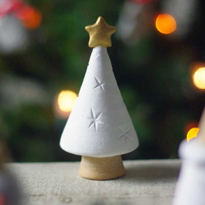 クリスマス インテリア 木製 ピンクトントゥのクリスマス木彫り ミニチュア 置物 ニッセ 北欧 雑貨 プレゼント その他インテリア雑貨Kikkori 通販 18539647Creema クリーマ