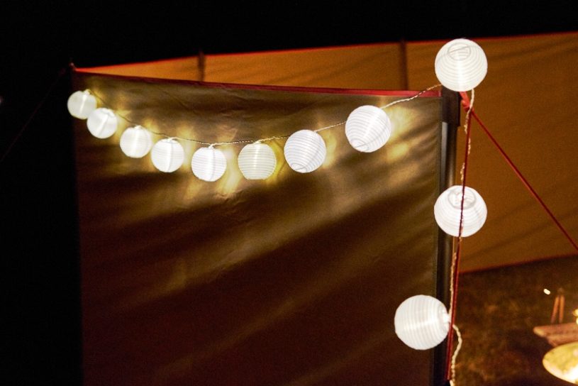 ワンポールテントは〇〇でもっとおしゃれに、快適になる！ - DOD JOURNAL ディーオーディージャーナル