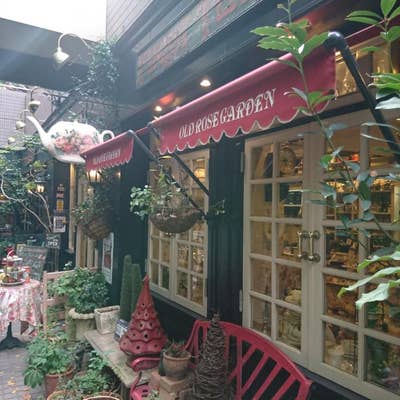 ローズガーデンアフタヌーンティーを楽しもう