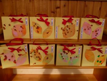 清瀬富士見幼稚園 - 園日記 - 七五三袋製作