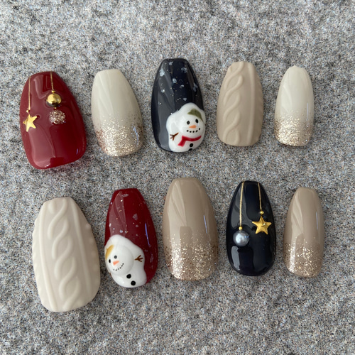 クリスマス ハンド グラデーション ピンク ネイルチップ - naturalbeautyのネイルデザイン No.8501242 ネイルブック