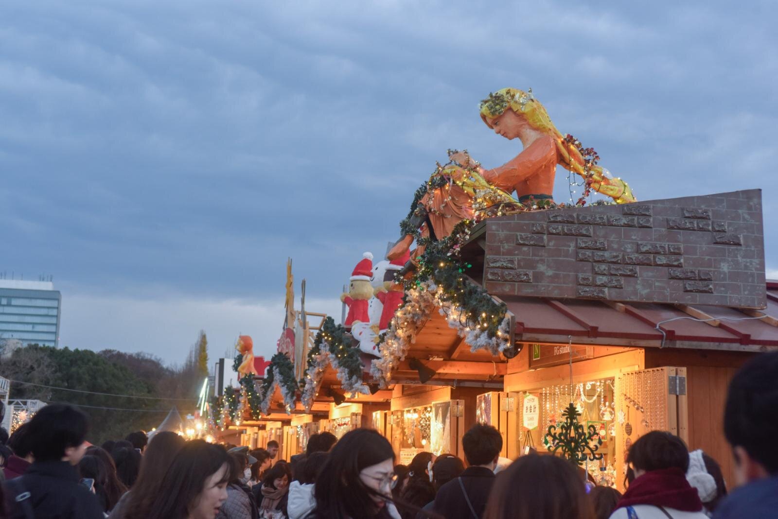 オシャレ！表参道ヒルズのクリスマスマーケットお出かけ大好き みみみのごはん