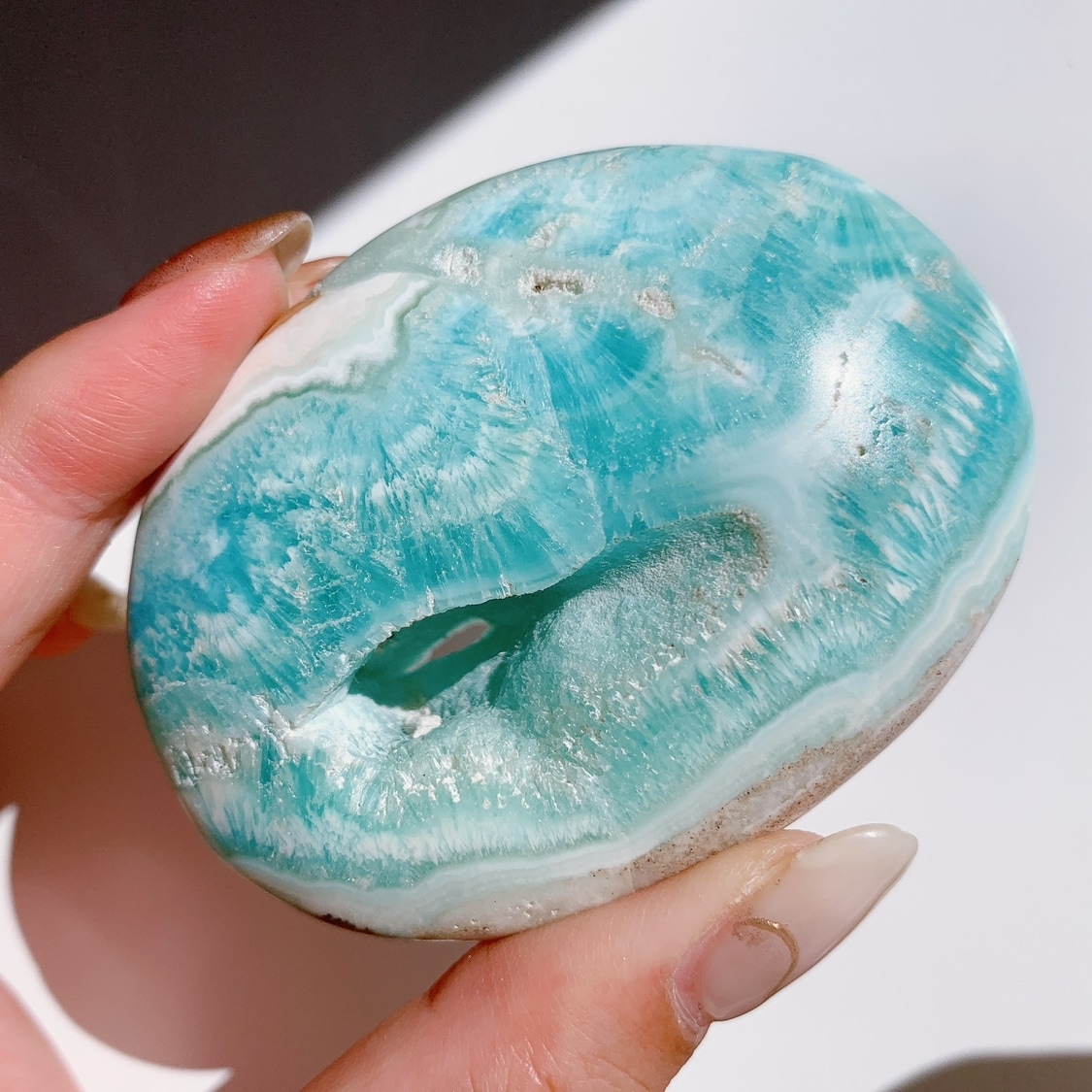 吹き替え声優の固定とは？具体的な例を紹介！テレビとDVDで担当が異なる理由も解説 - SUTOYOI