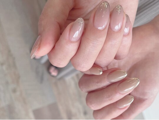 クリスマスシーズンに楽しみたい、ハッピーな海外ネイルデザイン集