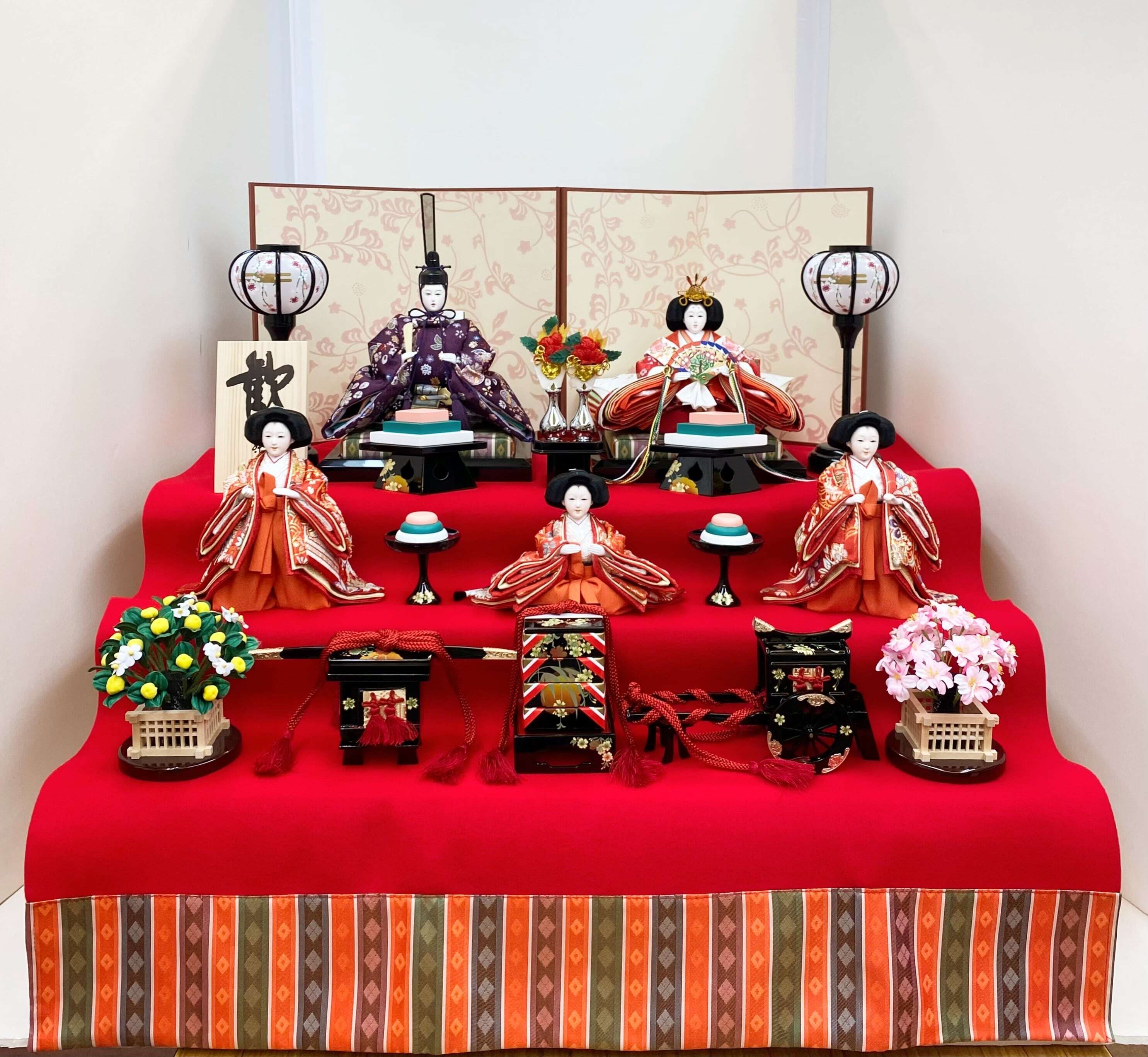 雛人形 吊るし飾りセット P89601 インターネット店だけ 限定販売 ちりめん製手作りの大きな椿がかわいい 賑やかな吊るし飾り職人手作りの 秀光人形工房 五月人形・鯉のぼり・おひなさま人形工房