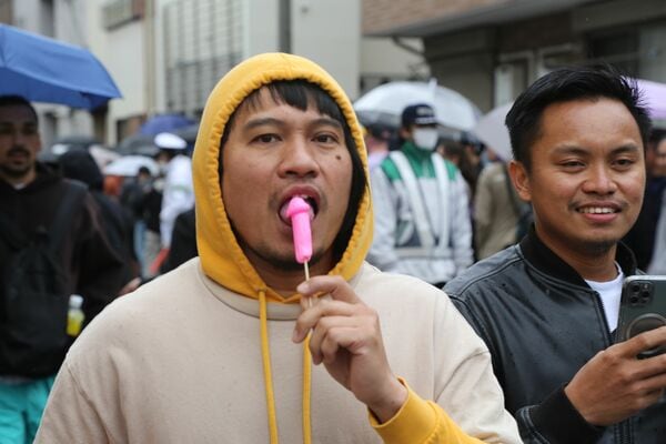 奇祭「かなまら祭」男性器モチーフの公式キャラが存在？ 誤った情報拡散で神社「公式キャラはいない」と関係否定 1 2ねとらぼ