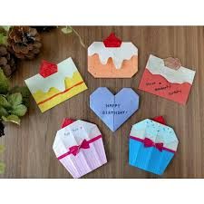 Amazon.co.jp: PapaKit デラックス折り紙ラージウォールデコレーションセット ペーパーファン&ポンポン詰め合わせ誕生日パーティーベビーシャワー 結婚式 イベント 装飾クリエイティブアートデザインパターンお祭りカラー、デラックス26ピースセット: ホビ