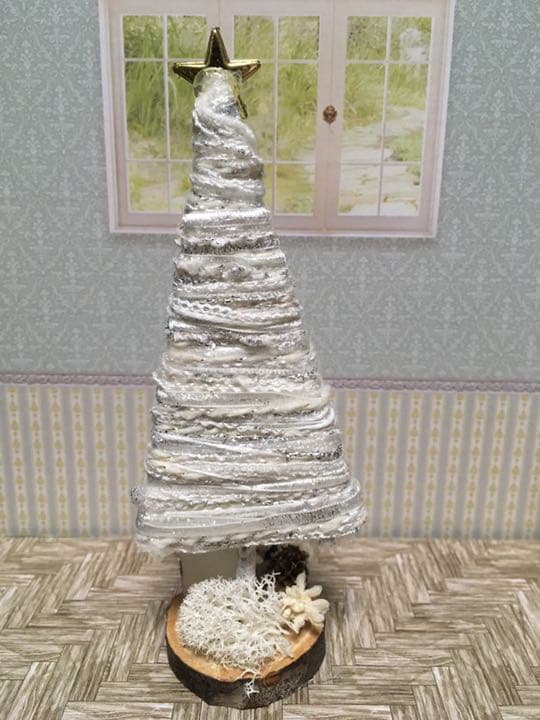 ミニクリスマスツリーナチュラル クリスマス雑貨 クリスマスインテリア ナチュラル雑貨 ミニチュア雑貨 クリスマスツリー rorohello.a.k.y通販 13057640Creema クリーマ