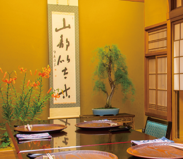 感謝やもてなしの心を伝える。自分も整う「季節のしつらい」のヒントキナリノ