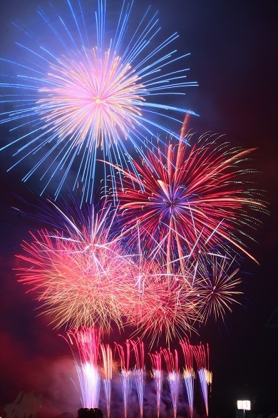 多摩 多摩川の両岸で豪華な花火大会を楽しもう！多摩花火大会の見どころをご紹介 - 神奈川イベントプラス親子で楽しいお得な週末お出かけ情報