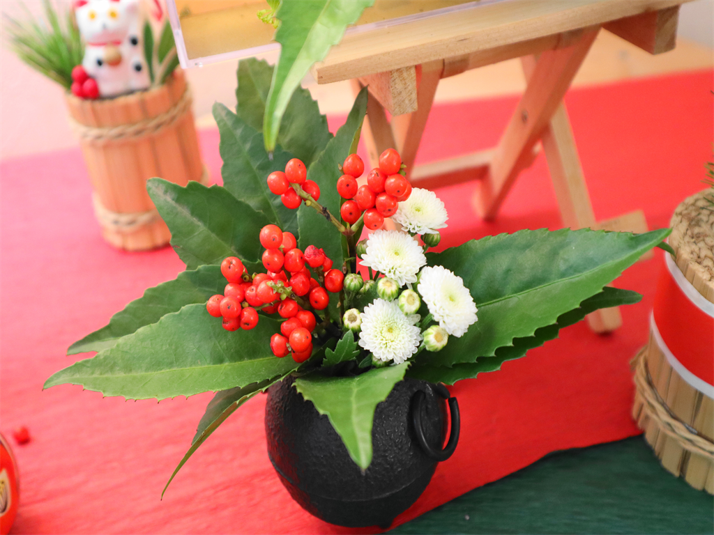 100均DIY 正月飾り「しめ縄リース」を手軽に作ろう♪ 手作りでおしゃれにアレンジ - macaroni