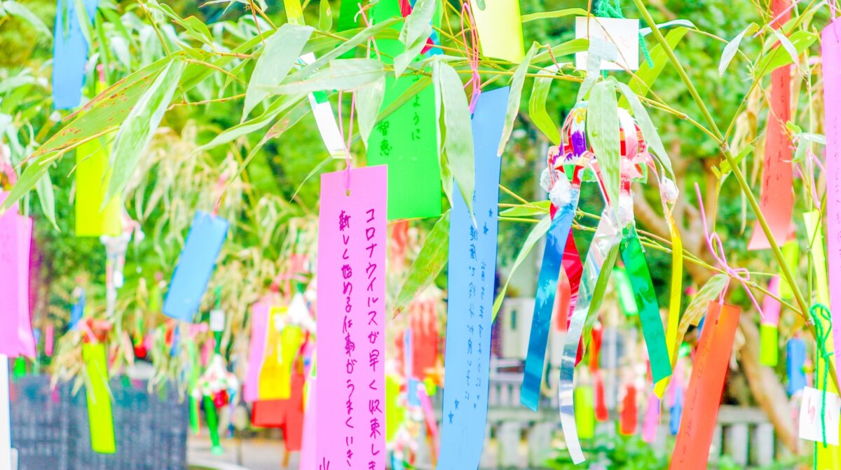 仙台七夕まつりの飾りの写真素材213687749- イメージマート