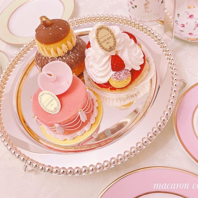 クリスマス教会ツリーアート 無料画像 - Public Domain Pictures