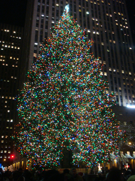 ロッカフェラーセンターの巨大クリスマスツリー2010！: ak dancin' hits