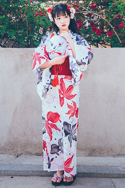 M0505P 子供用 女性用着物 花火柄 綿 赤色,中古USEDリサイクル子供用楓庵