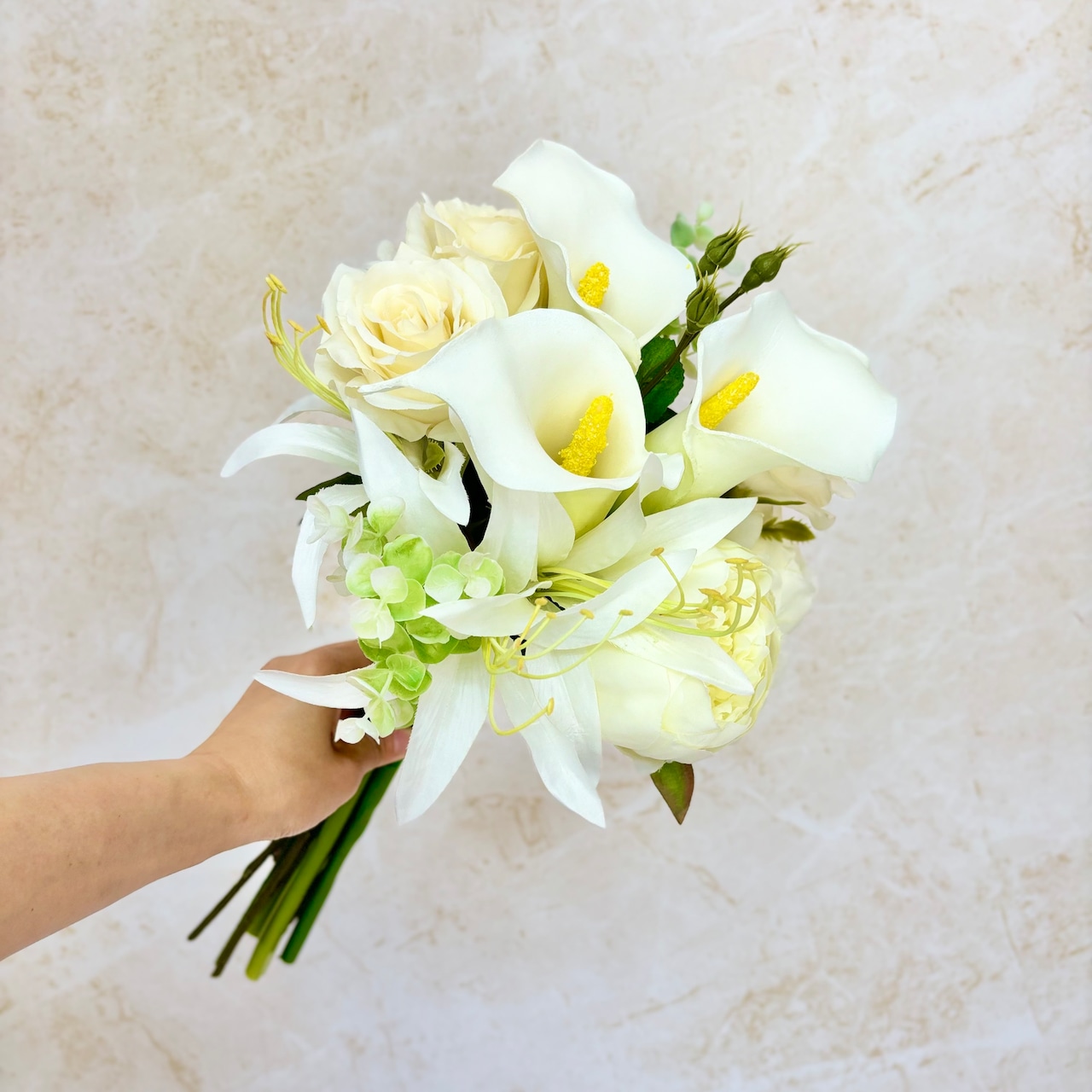 ウエディングブーケ 結婚式 ブーケ 花嫁 二次会 披露宴 造花 前撮り 挙式 ウェディングブーケ ブライダルブーケ インテリア アートフラワーホワイト 韓国風 : ミットスウィーティー - 通販 - Yahoo!ショッピング