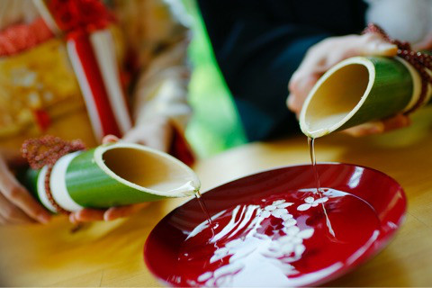 水合わせの儀」で両家がつながる♪個性あふれる現代風アレンジ12選ゼクシィ