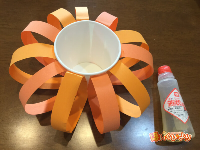 折り紙1枚で作る簡単ハロウィン飾りまとめ写真付き解説で子どもと作れる保育士・幼稚園教諭のための情報メディア ほいくis ほいくいず